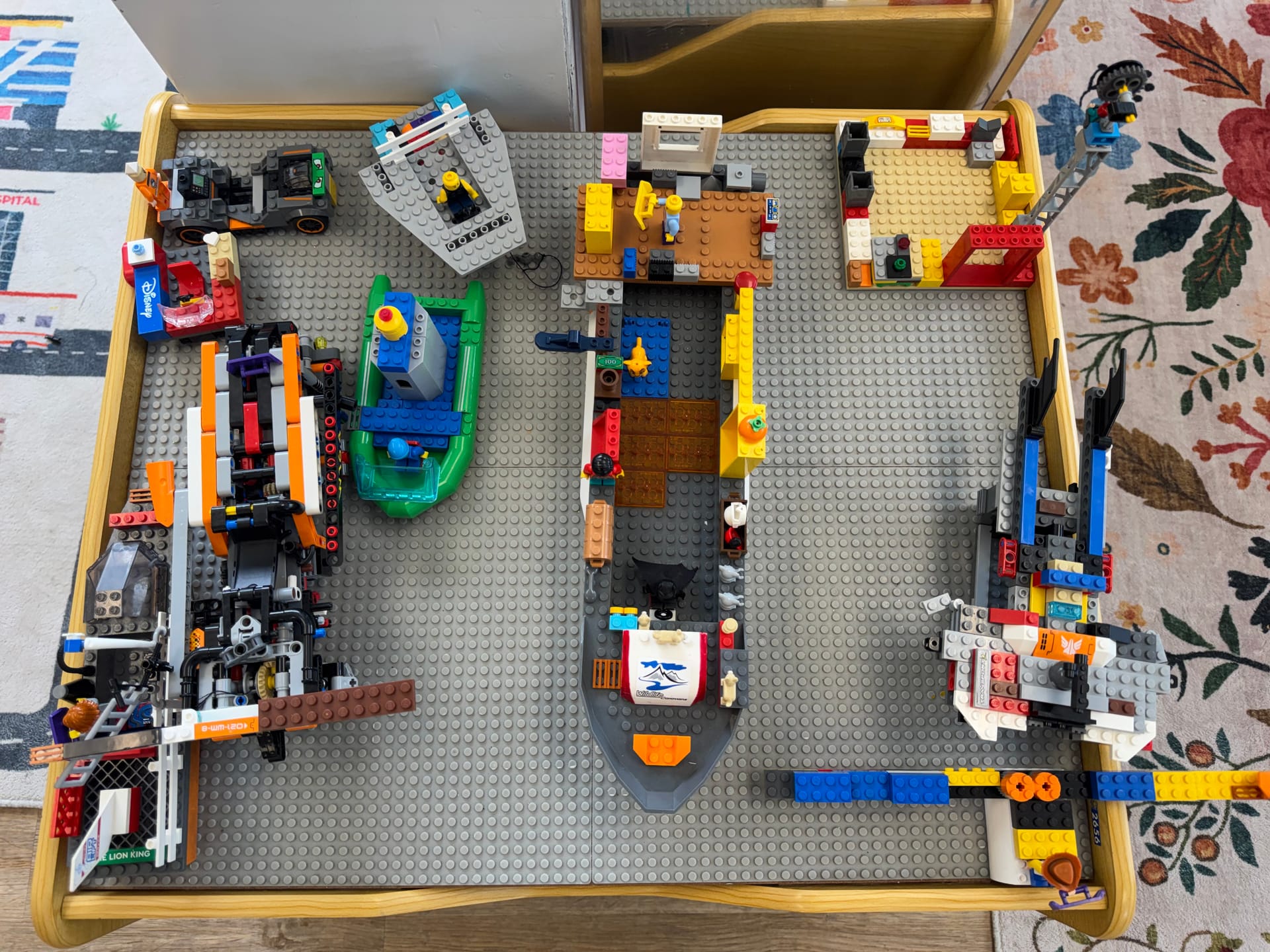 Building and Lego play in pre-K at Mountainside Children's Center